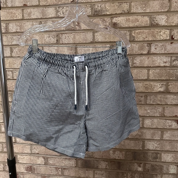 Zara Blue and White Striped Swim Trunks - Men's Large - Picture 1 of 4